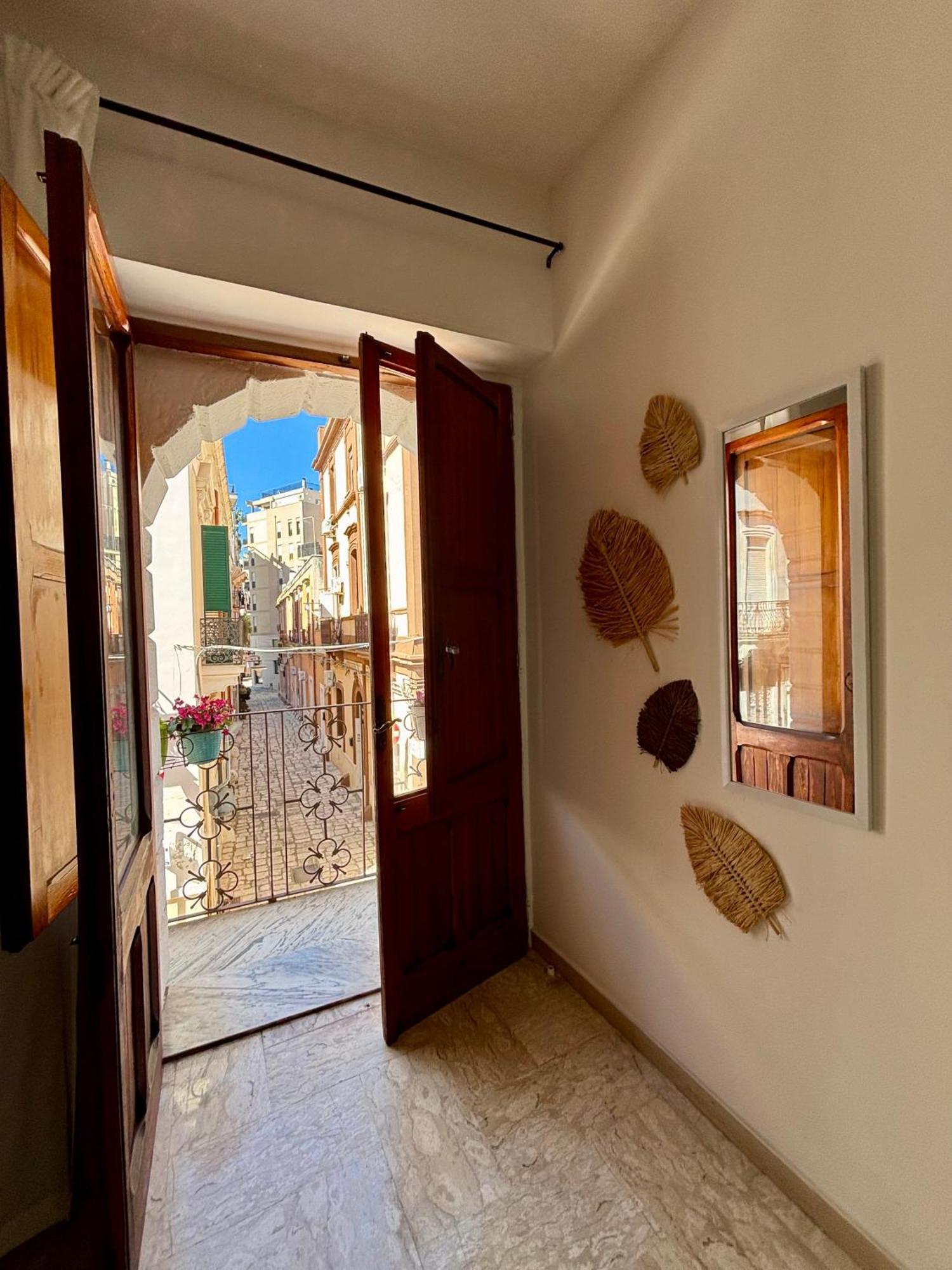 La Pergola Del Centro Apartment Brindisi Ngoại thất bức ảnh