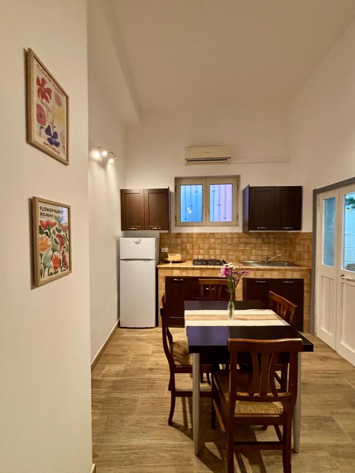 La Pergola Del Centro Apartment Brindisi Ngoại thất bức ảnh